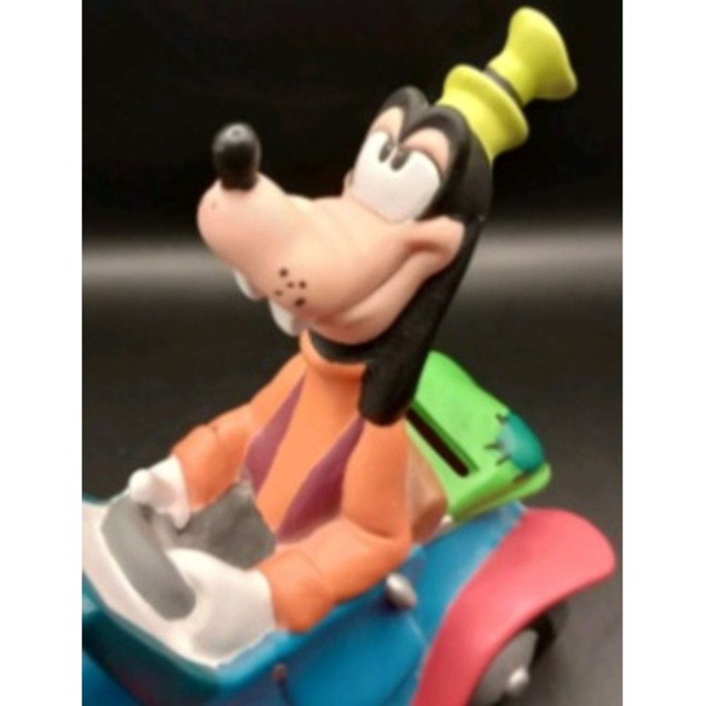 Disney Goofy in Jalopy Car Coin Bank PVC Vinyl Collectible Money Box - Picture 6 of 8